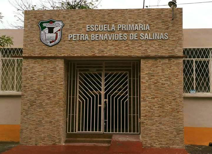 Acerca de Nosotros Escuela Primaria Petra Benavides